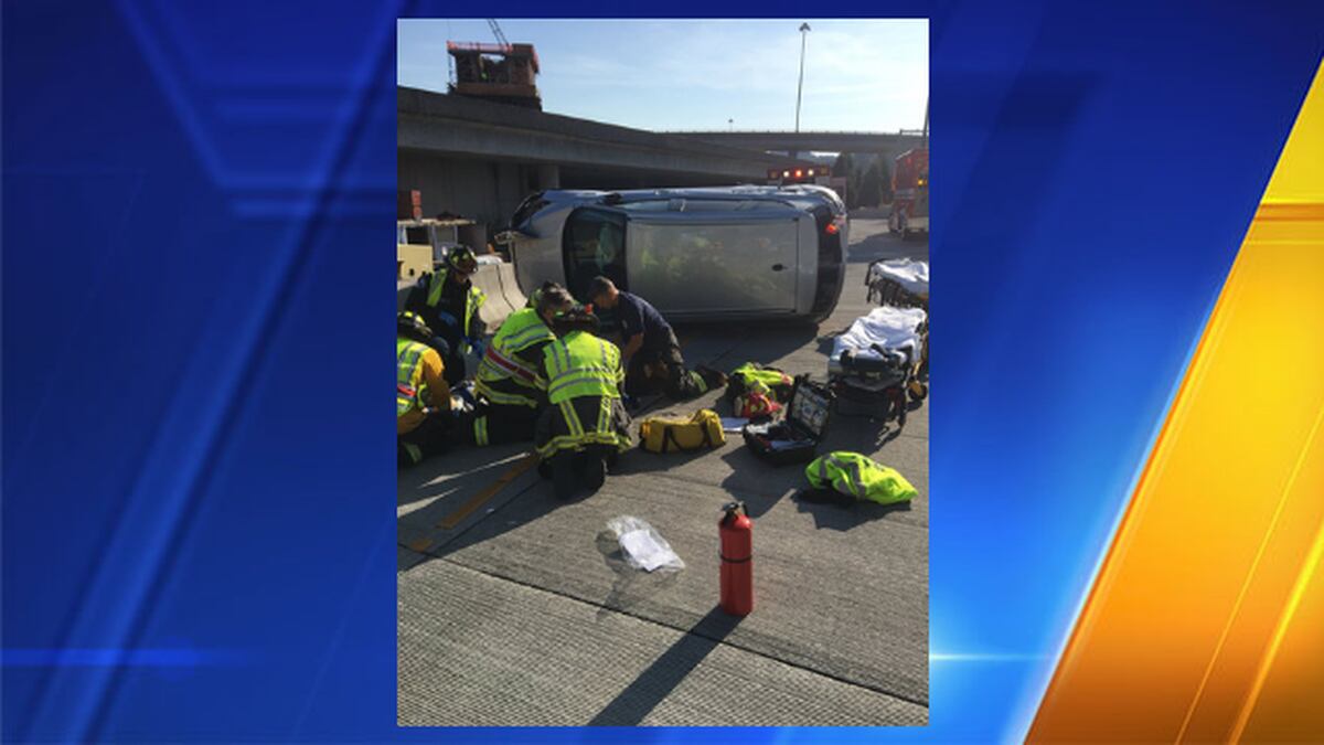 2 taken to hospital after I90 crash in Bellevue