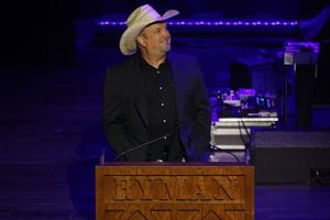Garth Brooks' 'Time Traveler' to be released at Bass Pro Shops