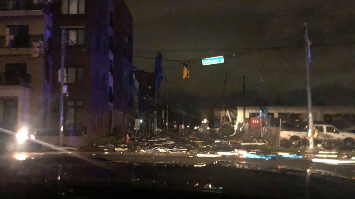 Tennessee tornadoes: 5 killed after twisters strike Nashville area, police say