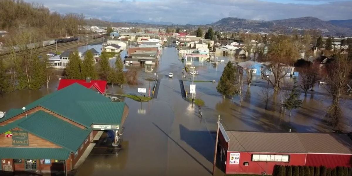Heavy rain causes flooding, road closures in northwest Washington