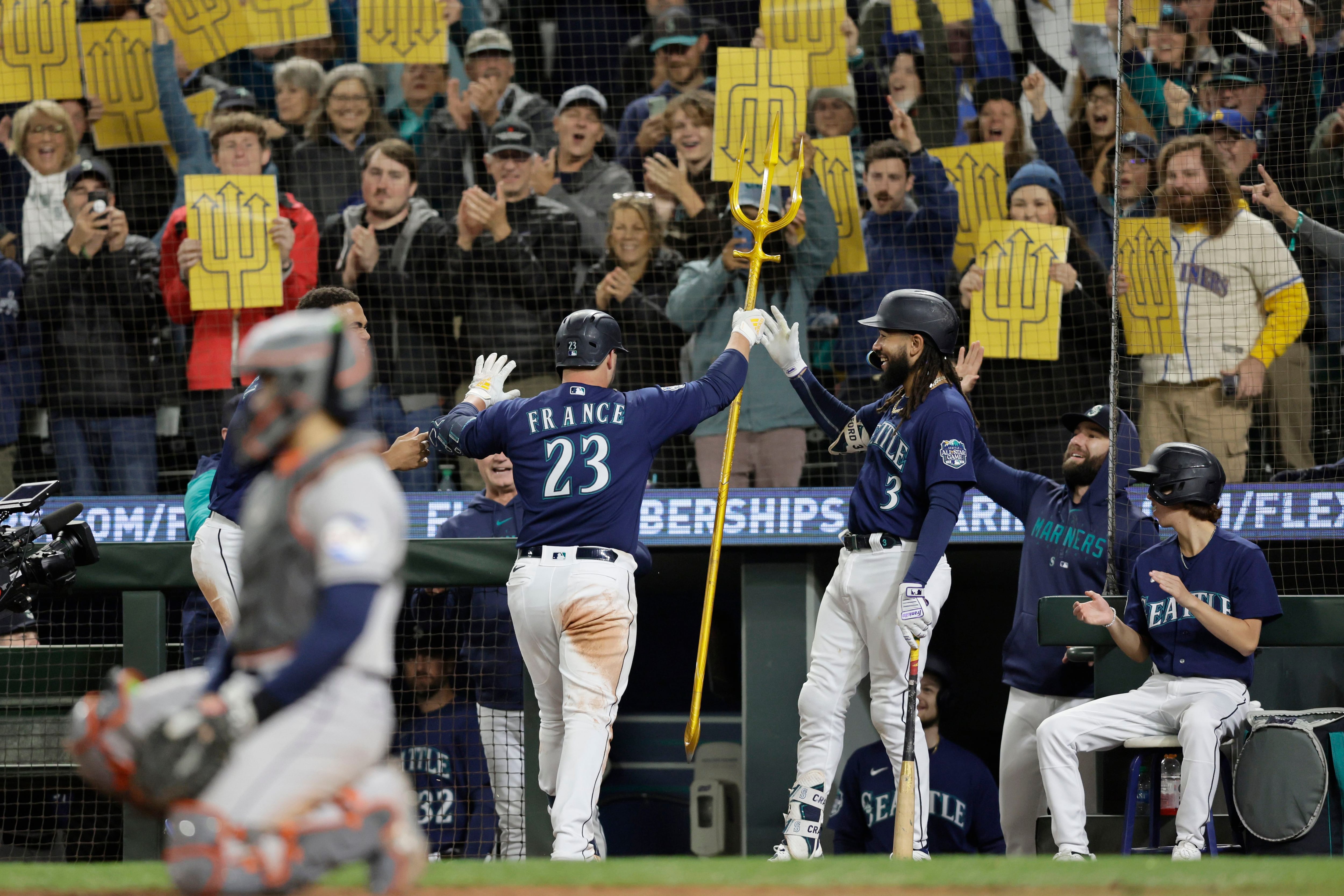 A casual fan's guide to the Mariners' playoff run