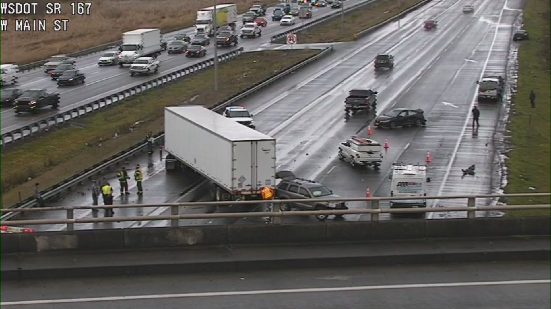 All lanes reopen on SR 167 following Semi-truck crash – KIRO