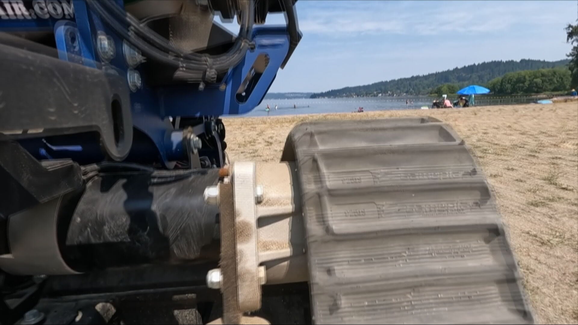 WWGR: All-terrain wheelchair makes Sammamish State Park accessible