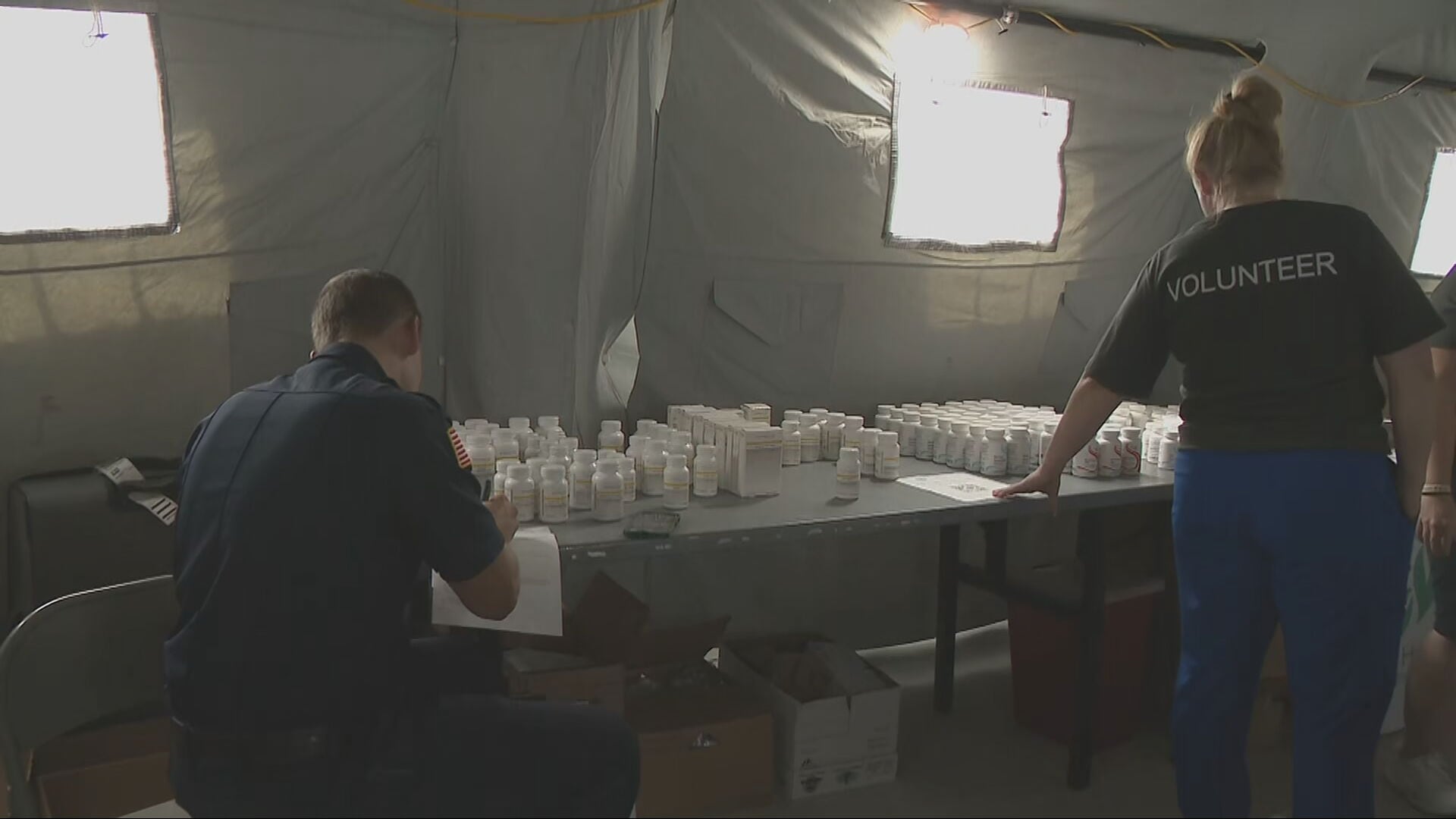 KIRO 7 Investigates: Experts call foul on smoke detox tents used in fighting wildfires
