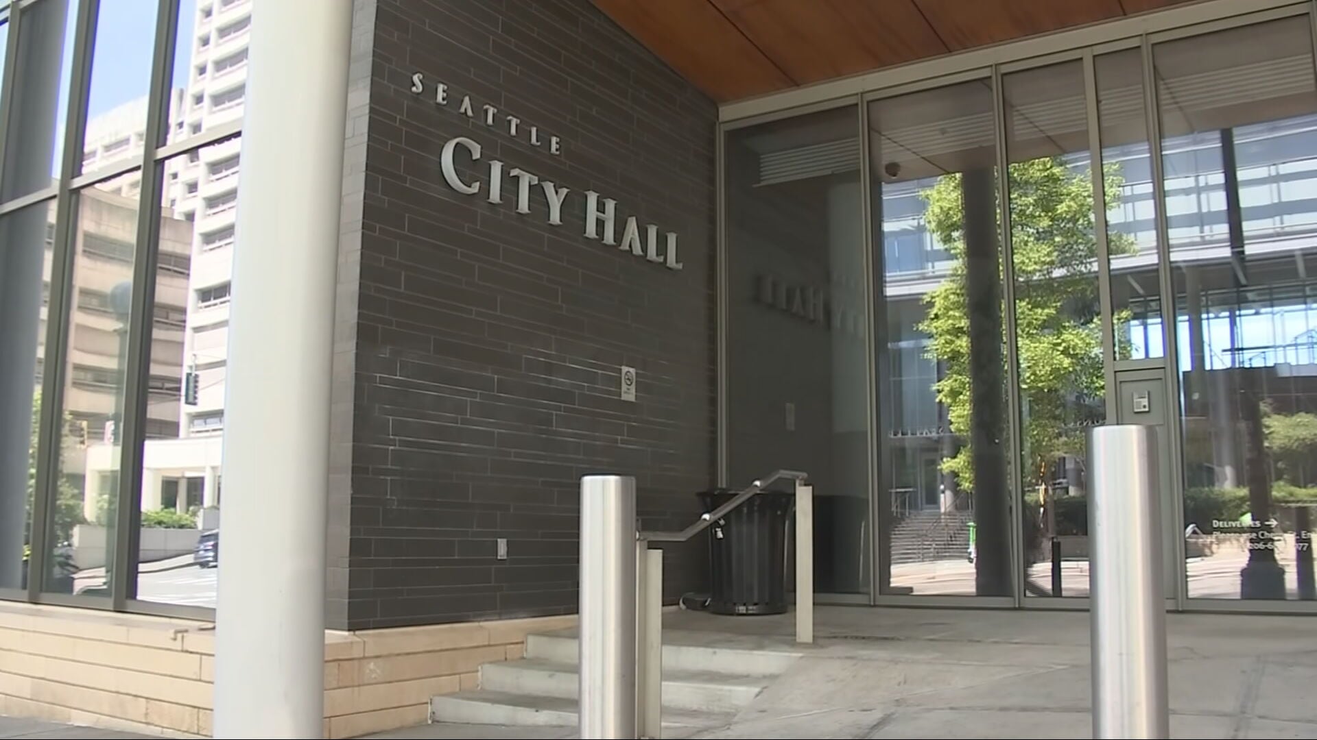 Seattle LGBTQ commision urges city to decalre emergency as more queer and trans people move to area