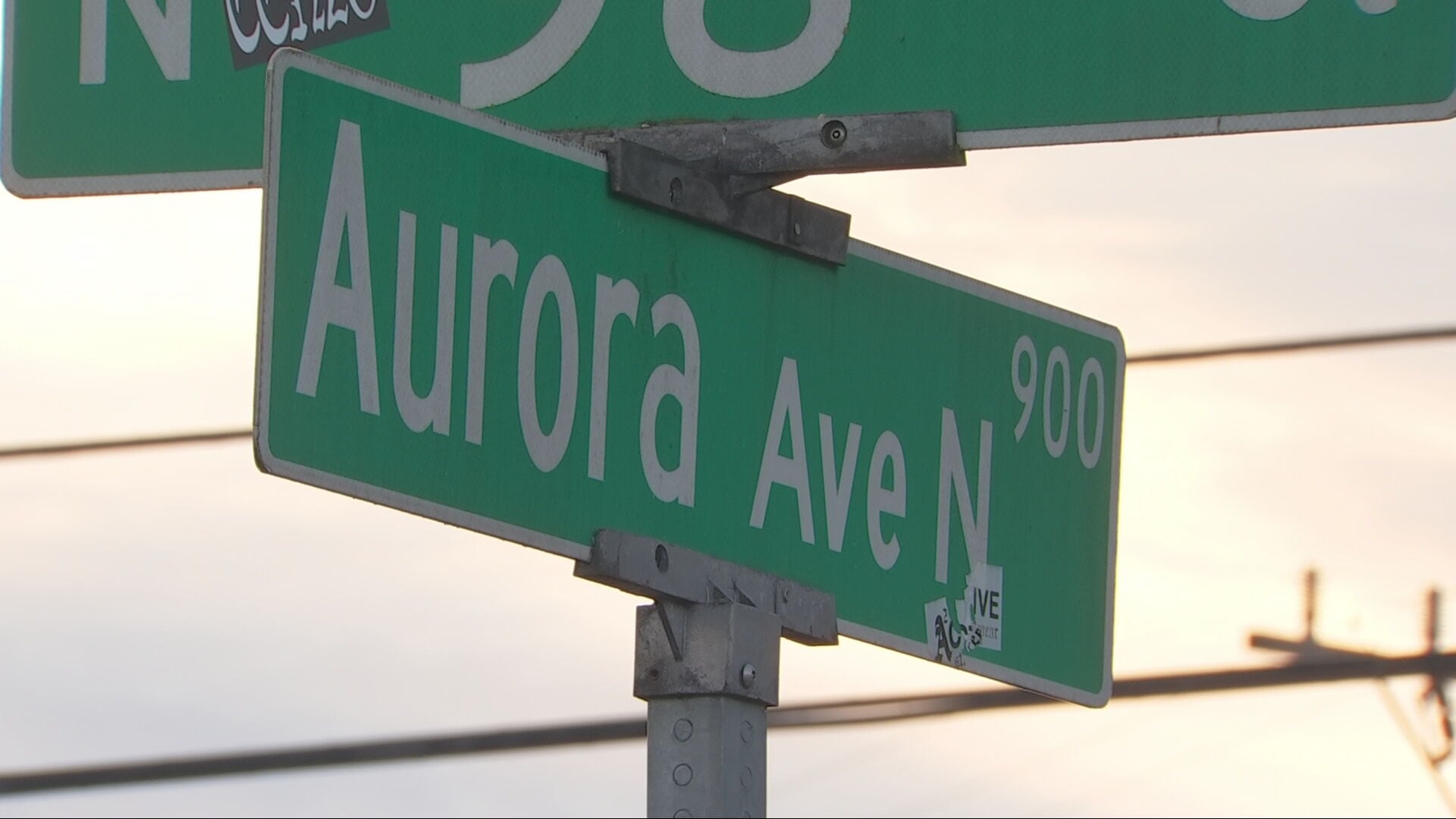 Bellevue man charged with trafficking 14-year-old girl on Aurora Ave