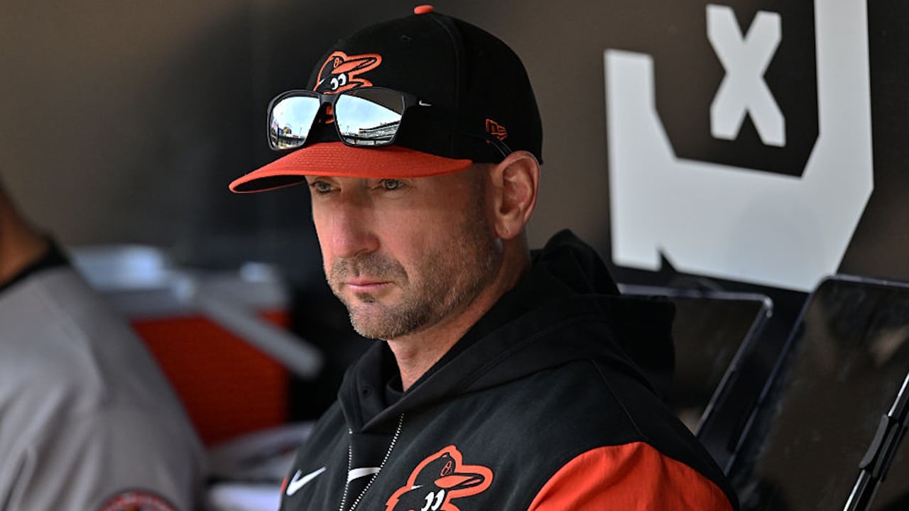 Orioles manager Craig Albernaz 'doing good' after being hit in face with line  drive – KIRO 7 News Seattle
