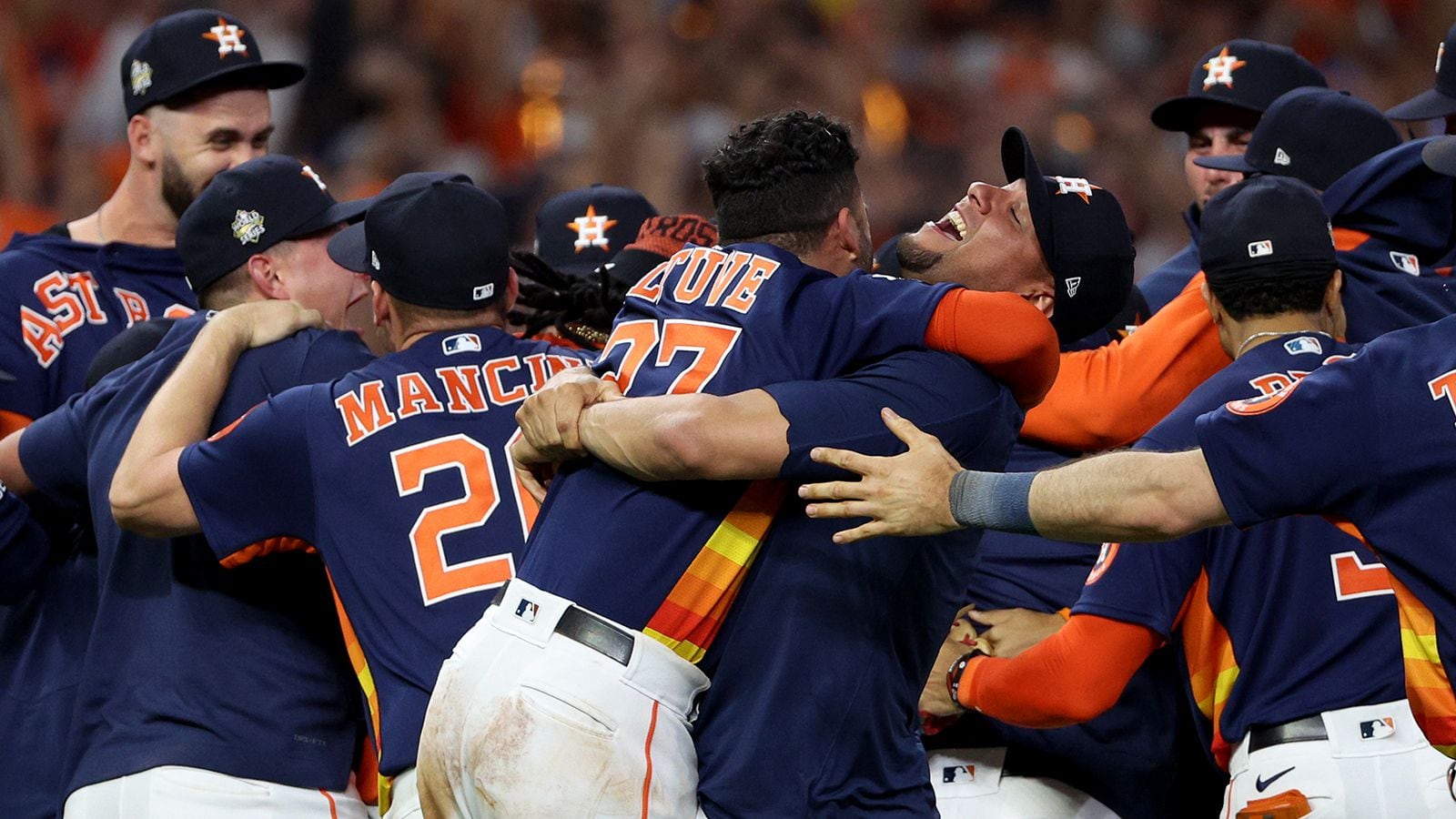 Astros beat Phillies in six games to win 2022 World Series – KIRO 7 News  Seattle